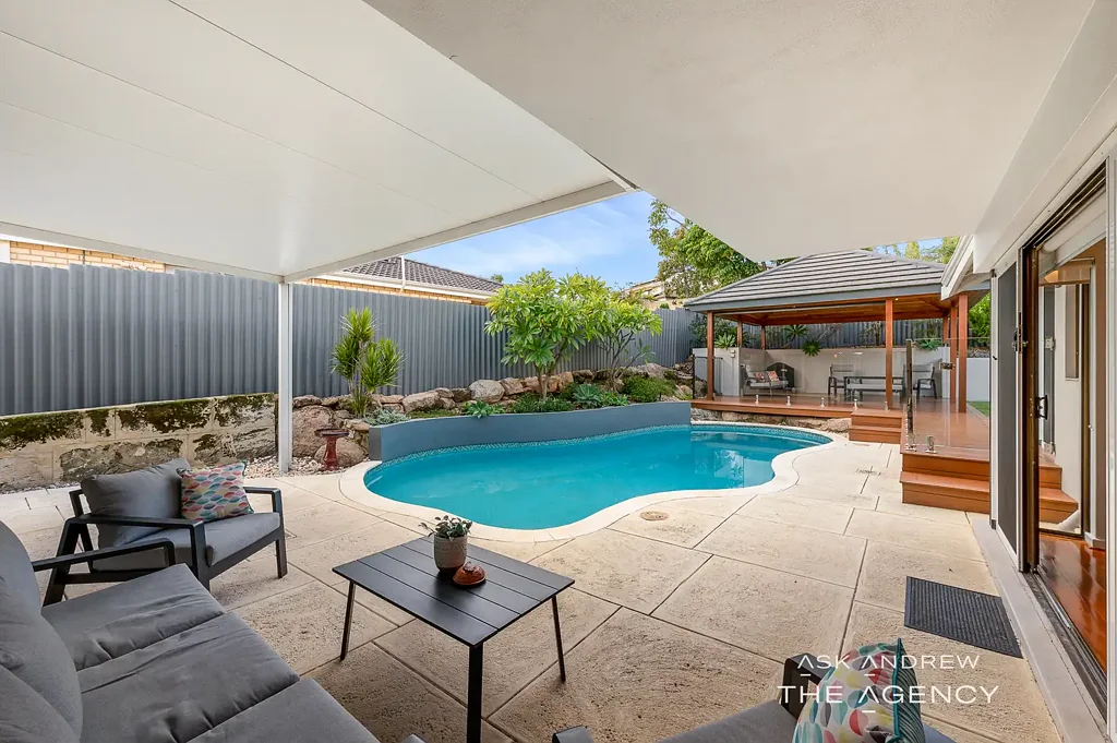 35 The Ramble, Booragoon, WA 6154