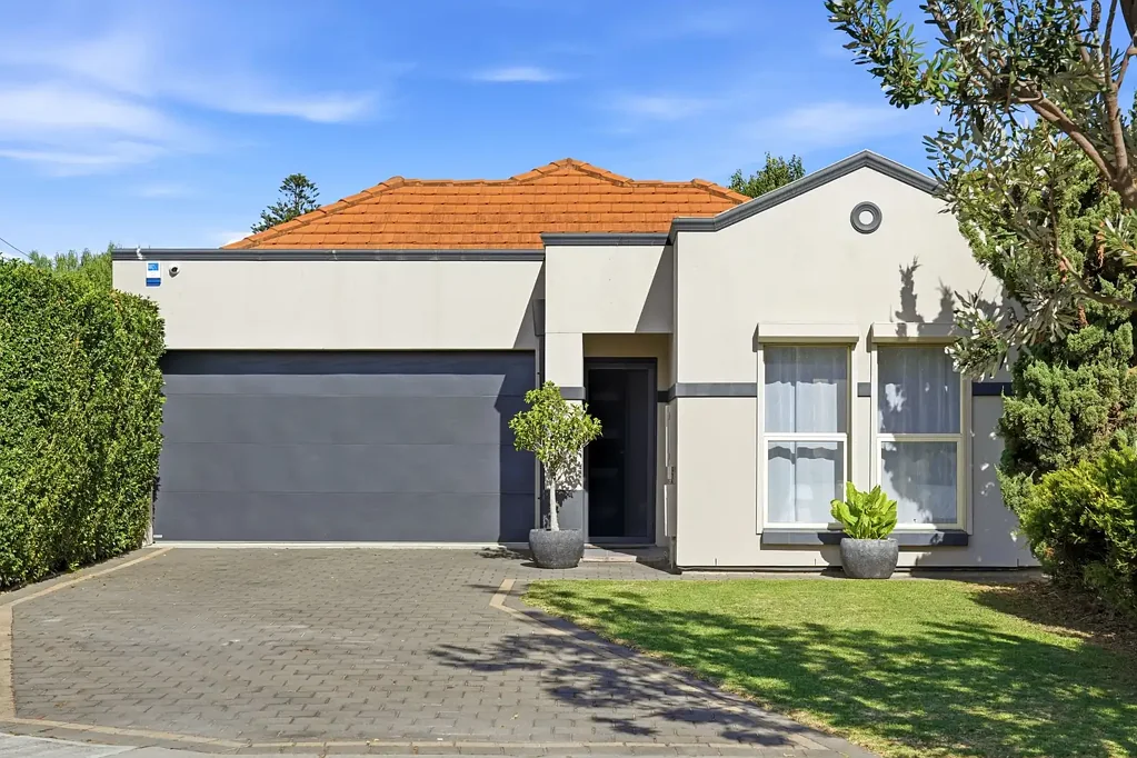 18 Griffiths Street, Henley Beach, SA 5022