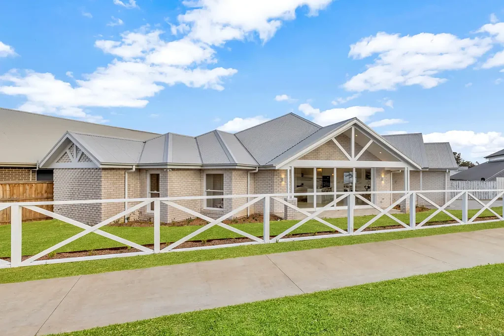 Menangle 4બેડરૂમ Brand‑New Country Luxury on 631sqm