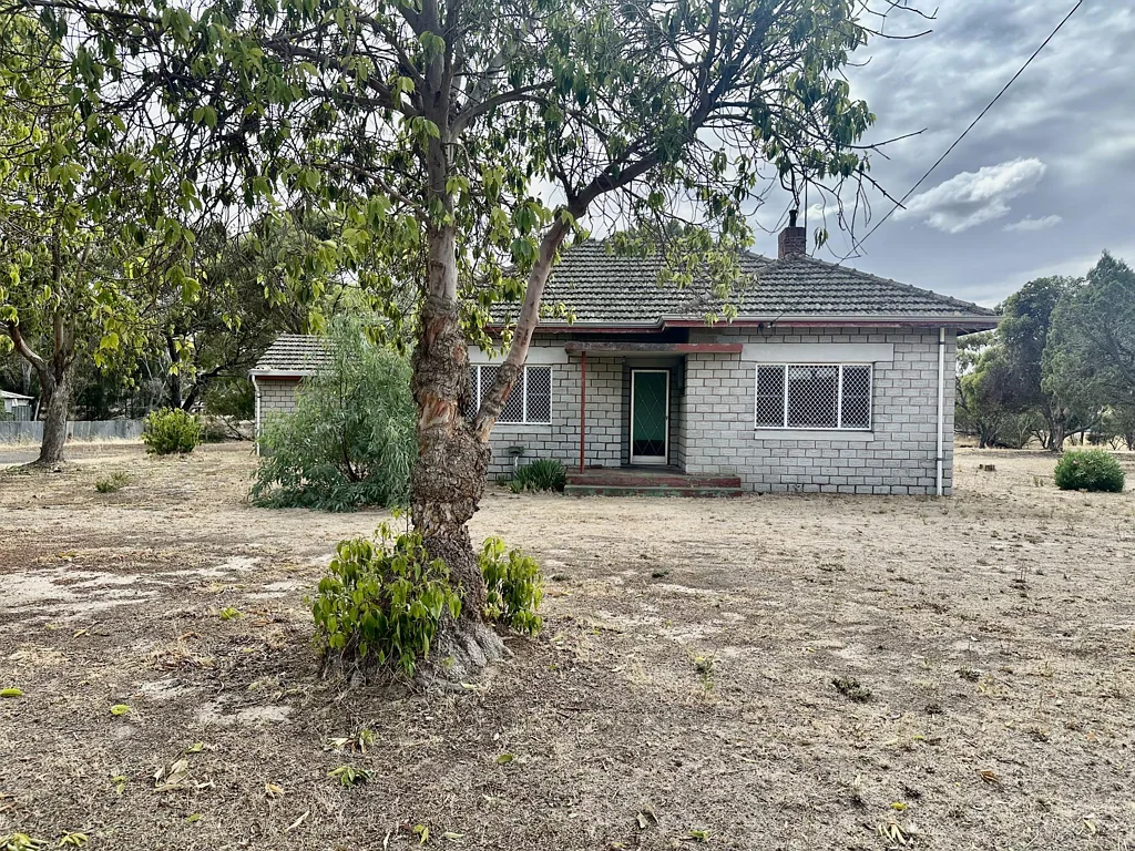 Katanning 2Kwarto 10511 sqm WITH HOME INCLUDED