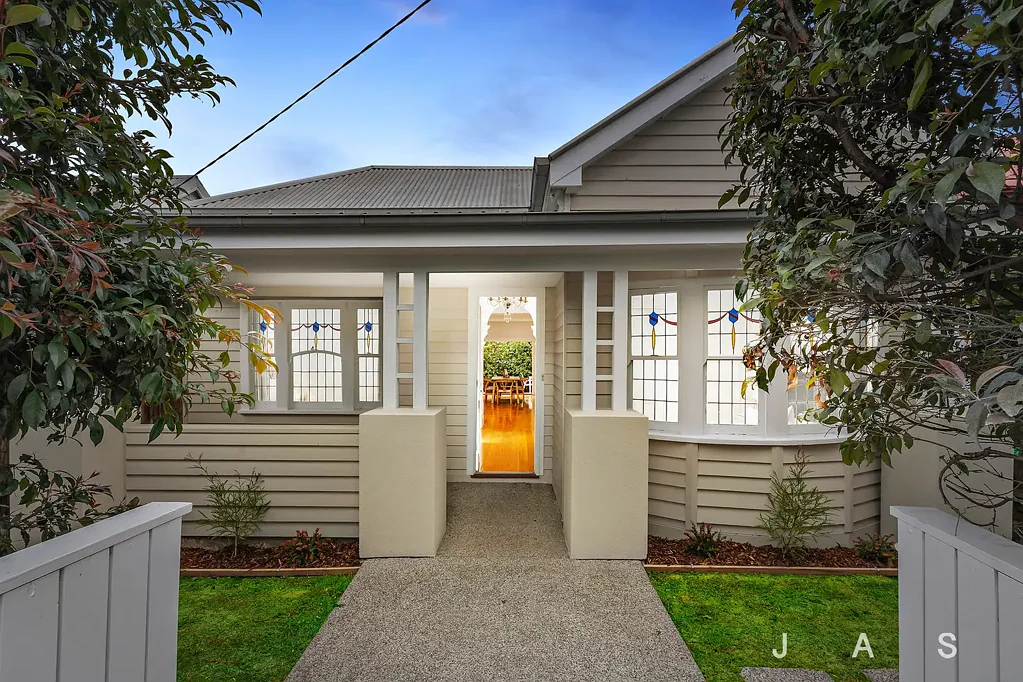 213 Buckley Street, Seddon, VIC 3011