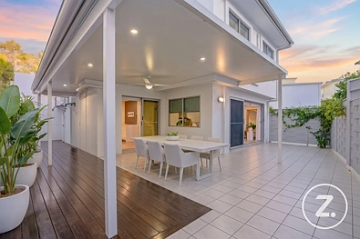 Coolangatta 3 Slaapkamer Spacious Living In the heart of Coolangatta