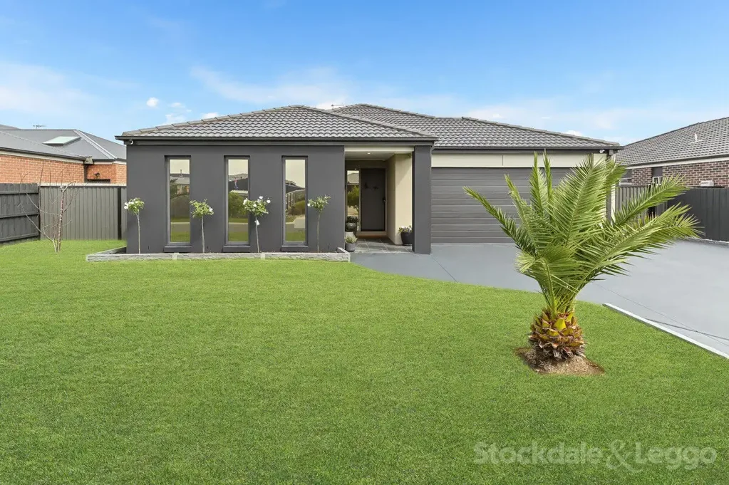 73 Diamond Drive, Koo Wee Rup, VIC 3981