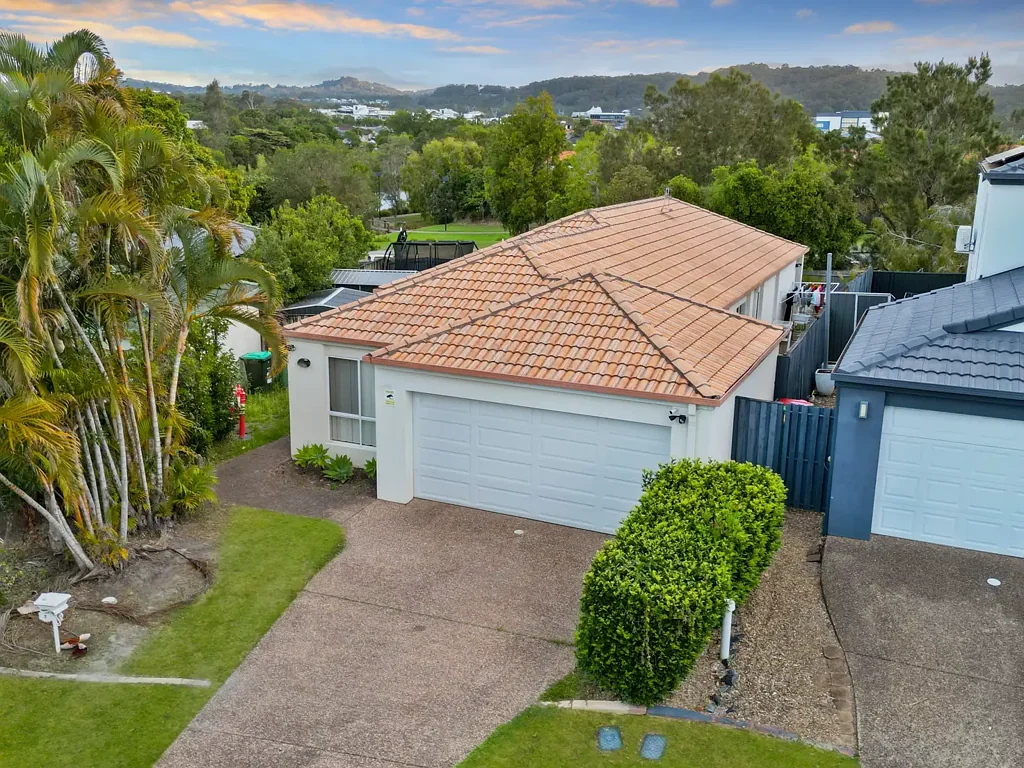 Robina 4ਬੈੱਡਰੂਮ Entry Level Family Home in the  Heart of Robina