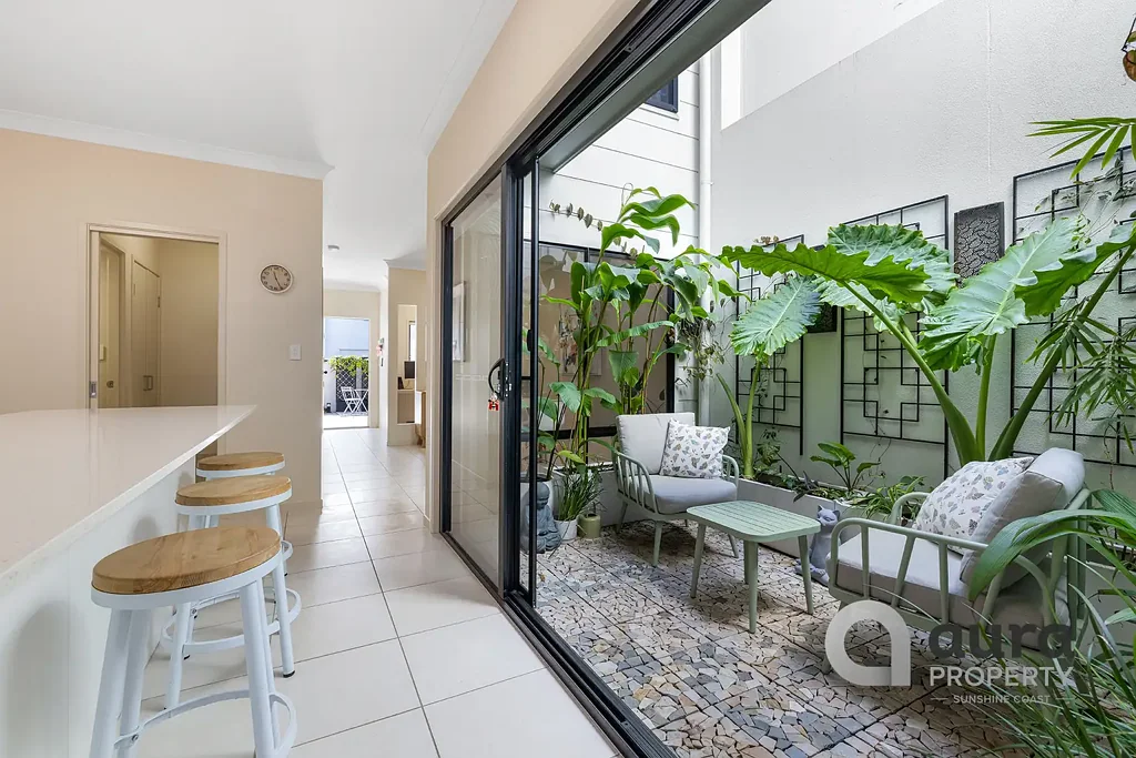 Maroochydore 3房  One of Sunshine Cove's Largest Three Bedroom Homes, Beautifully Updated Throughout