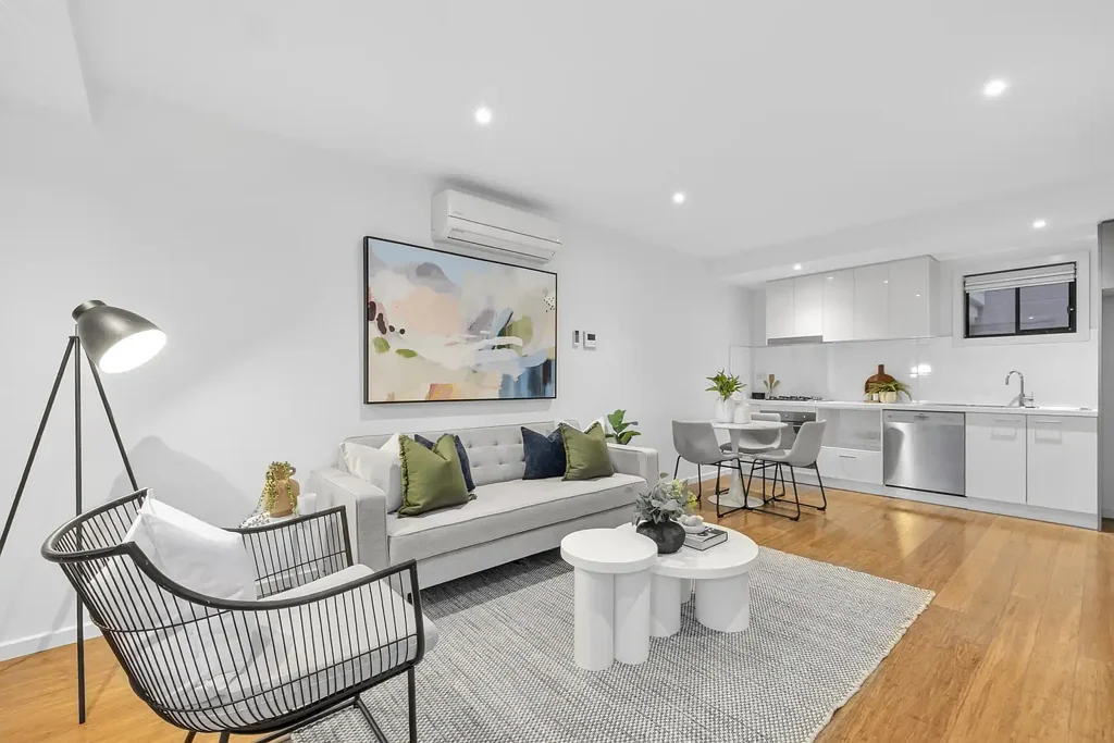 Mount Waverley 1 Bedroom Contemporary Comfort in a Prime Lifestyle Location