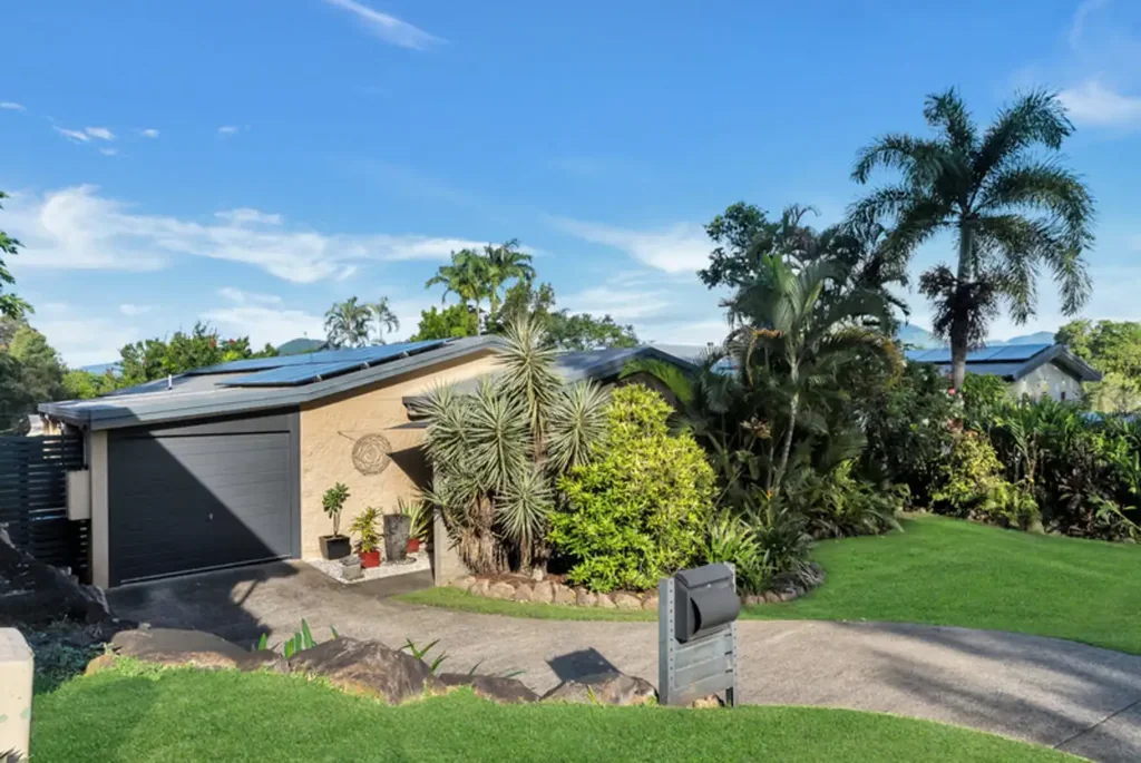 8 Jilbar Close, Caravonica, QLD 4878