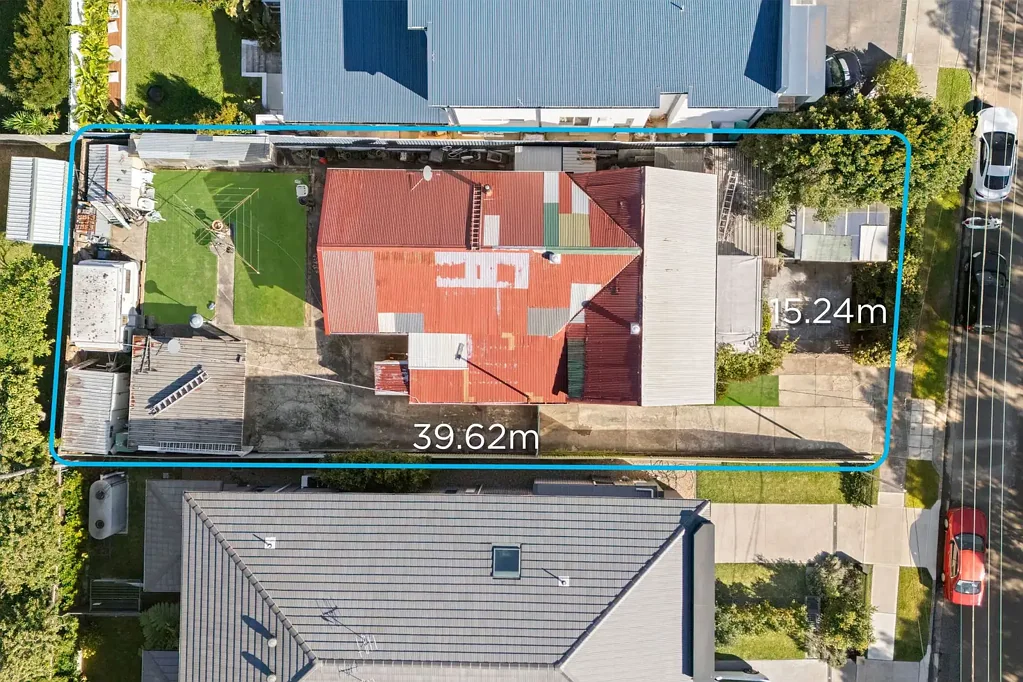 Little Bay 5房 稀有海滨开发机会 Rare Coastal Development Opportunity