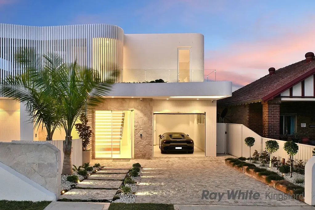 Rockdale 5 Slaapkamer Luxury, Design & Lifestyle - A Brand-New Architectural Home on 348m²