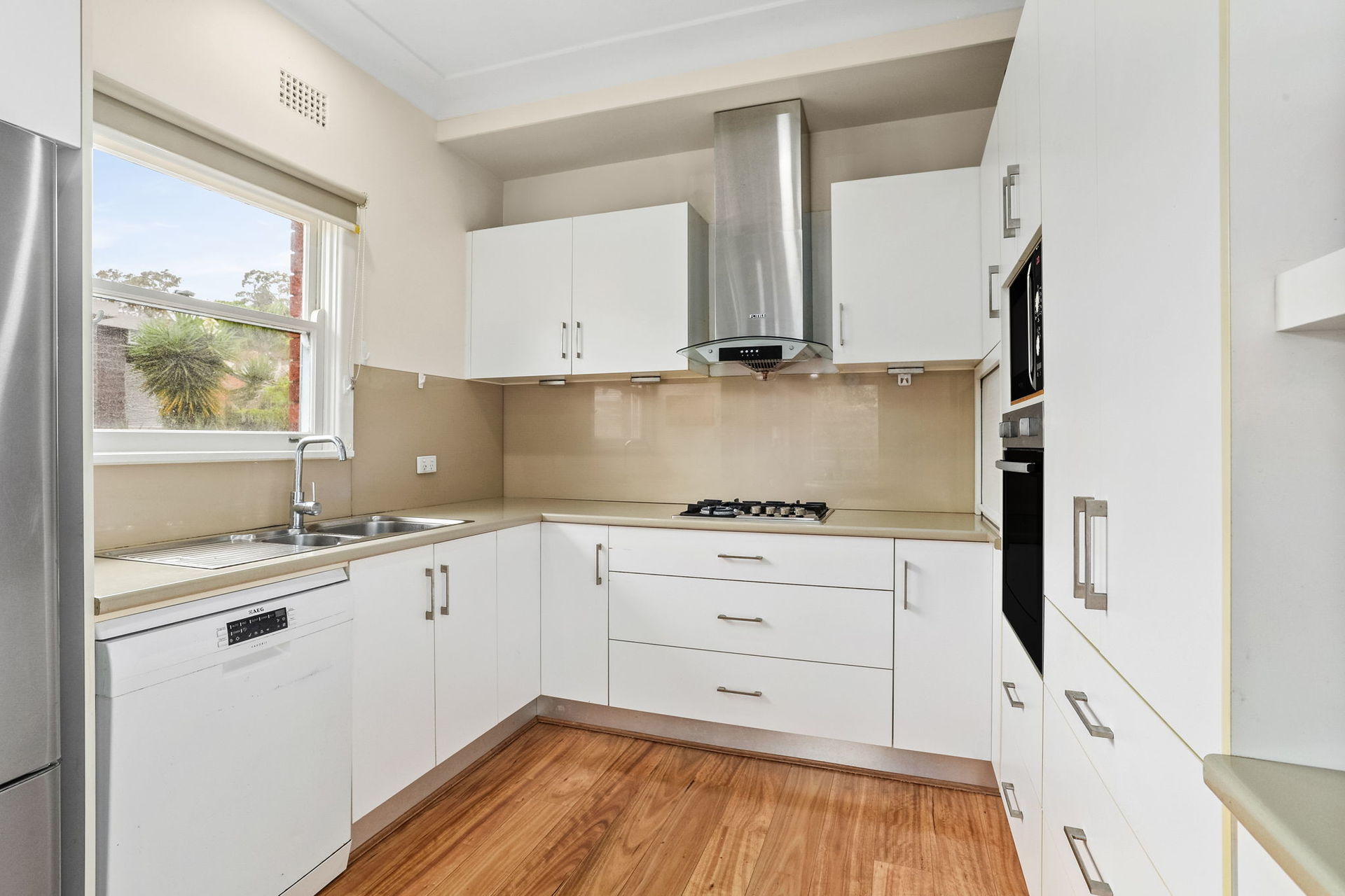 17B MERRIMAN ST, KYLE BAY NSW 2221, 0 Kuwarto, 0 Banyo, House