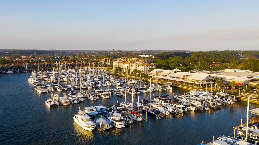 Hope Island  Freehold Marina Berth For Sale - Ideal Investment with Great Rental Returns Or a Safe Place To Moor Your Boat and Bridge Free