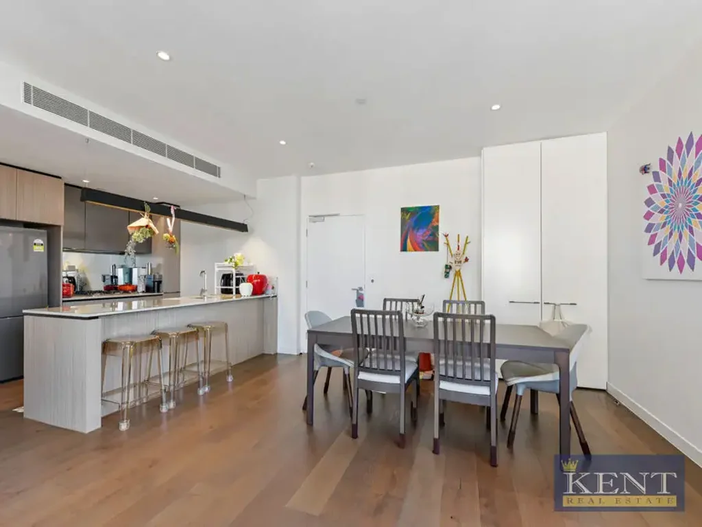 Macquarie Park 2房 宽敞主卧套间 顶级米勒厨电 开阔城市景观 优质木地板 健身房媒体室 便捷大学站 Available for inspection by private appointment. Call today to view - Stylish & Expansive Apartment with City Views | Walk to Metro & Macquarie Centre