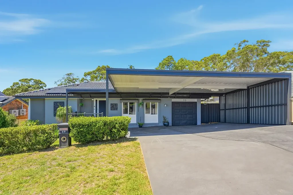 59 Manooka Crescent, Bradbury, NSW 2560