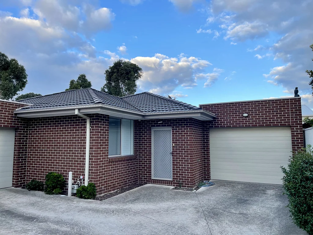 2/76 Glen Street, Glenroy, VIC 3046
