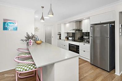 60 Horsley Drive, Horsley, NSW 2530, 4 slaapkamers, 2 badkamers, House