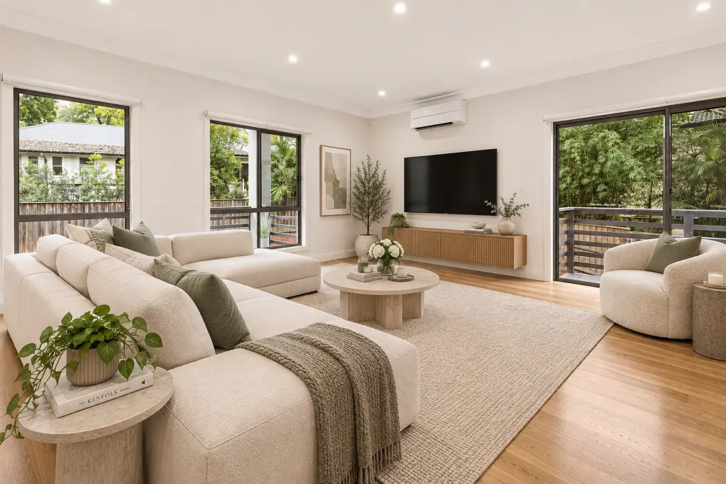 Modern Spacious Low Maintenance 4 Bedroom Family Home