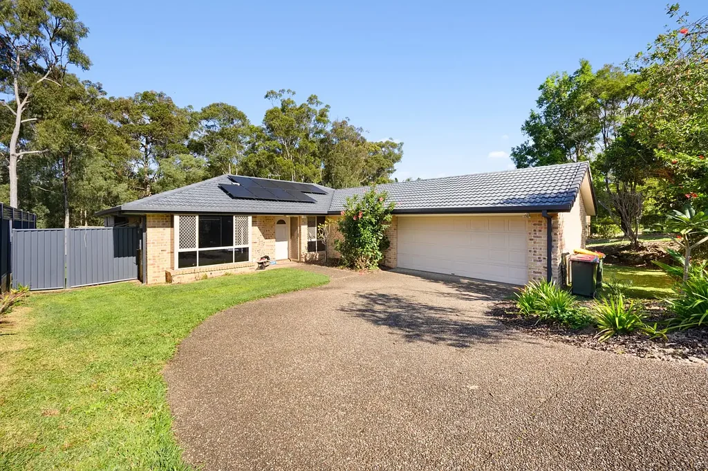 Parkwood 4chambre FAMILY HOME WITH MINI GOLF COURSE AND SPA!