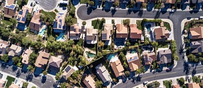 利率降了房价却飙了！2025澳洲房市上演“越降越贵”魔法