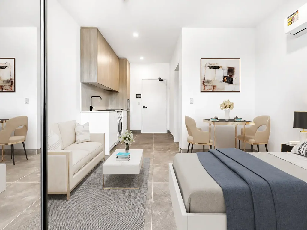 STUDIOS LEASING BY TAG RE