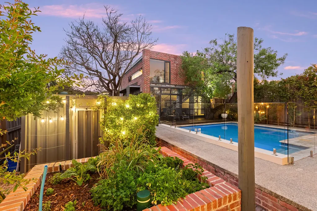 Cottesloe Beach Warehouse Detached House