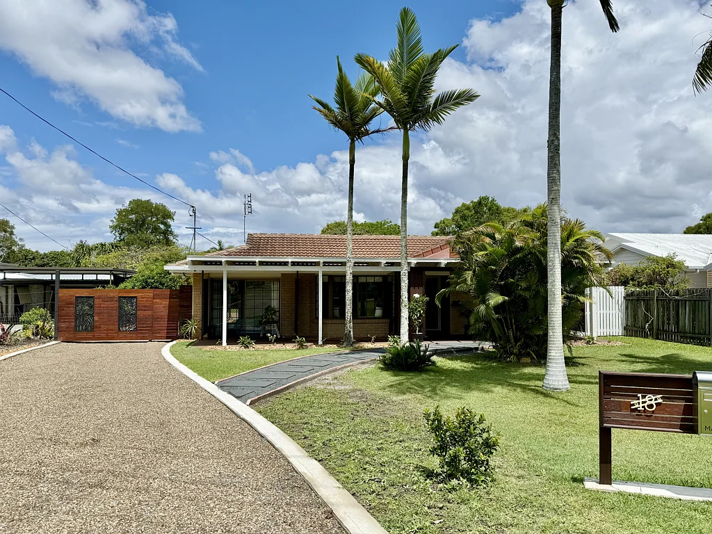 18 Mylne Court, Torquay, QLD 4655