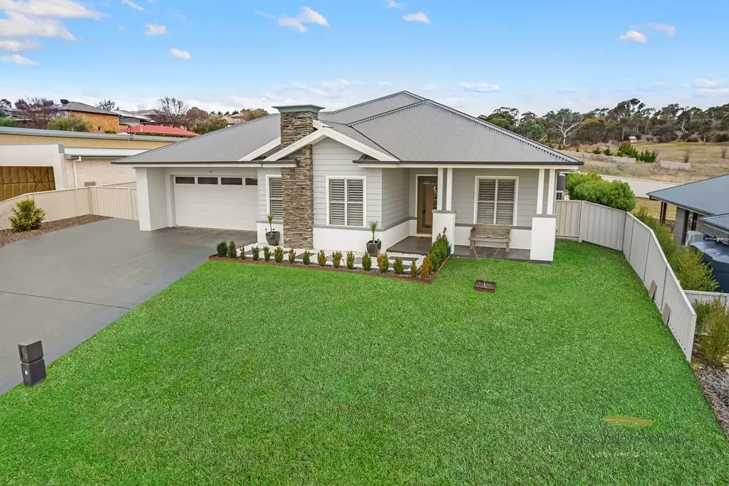 69 Hume Street, Yass, NSW 2582
