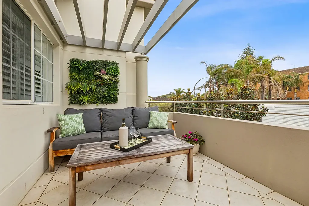 Narrabeen 2침실 Effortless north-facing coastal living