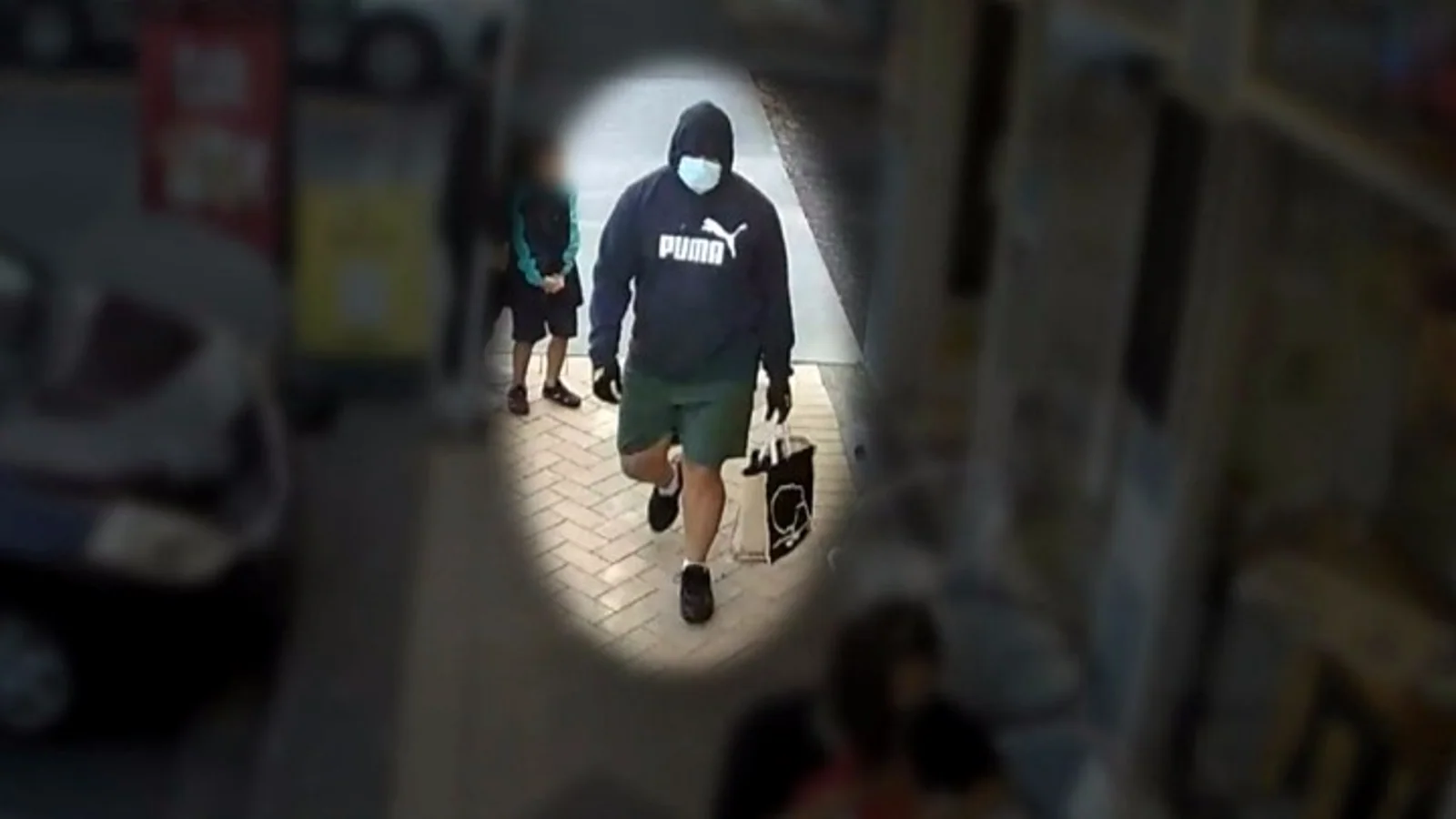 奥克兰蒙面男子持枪抢劫，嫌犯仍旧逍遥法外！