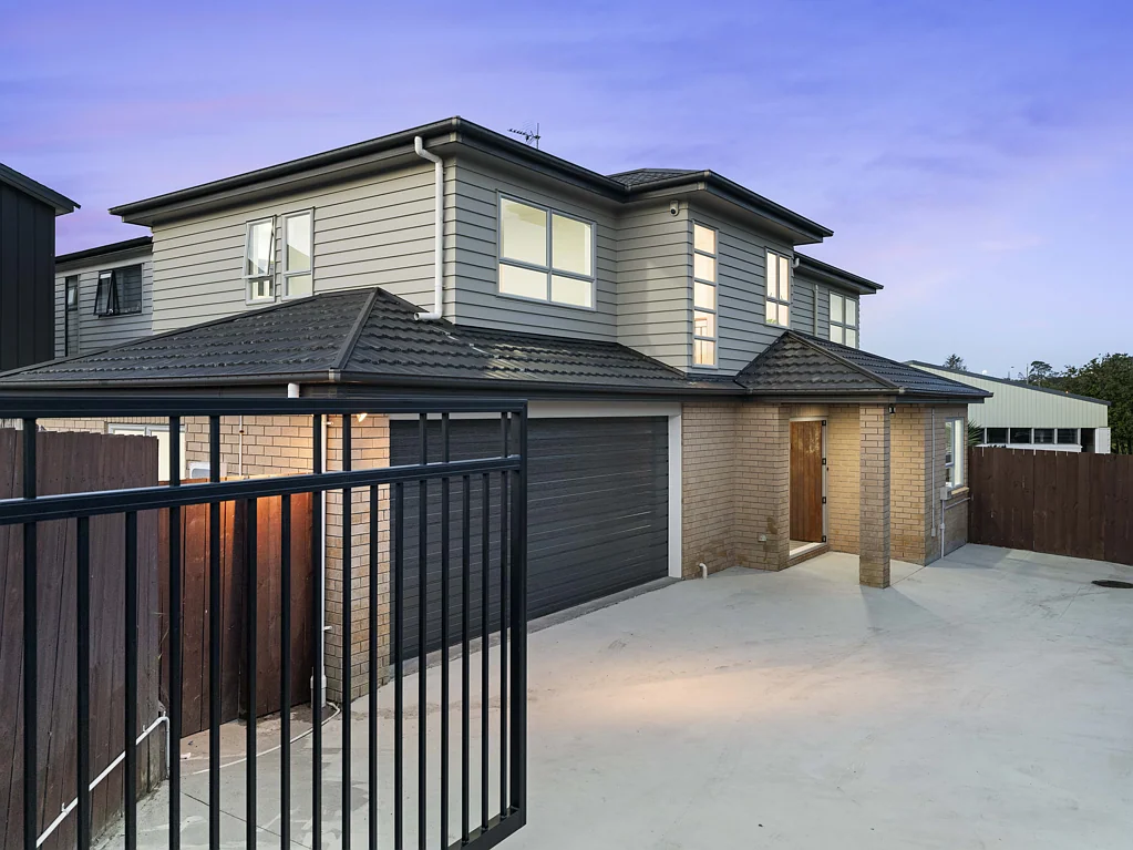 82A Commodore Drive, Lynfield, Auckland City, Auckland
