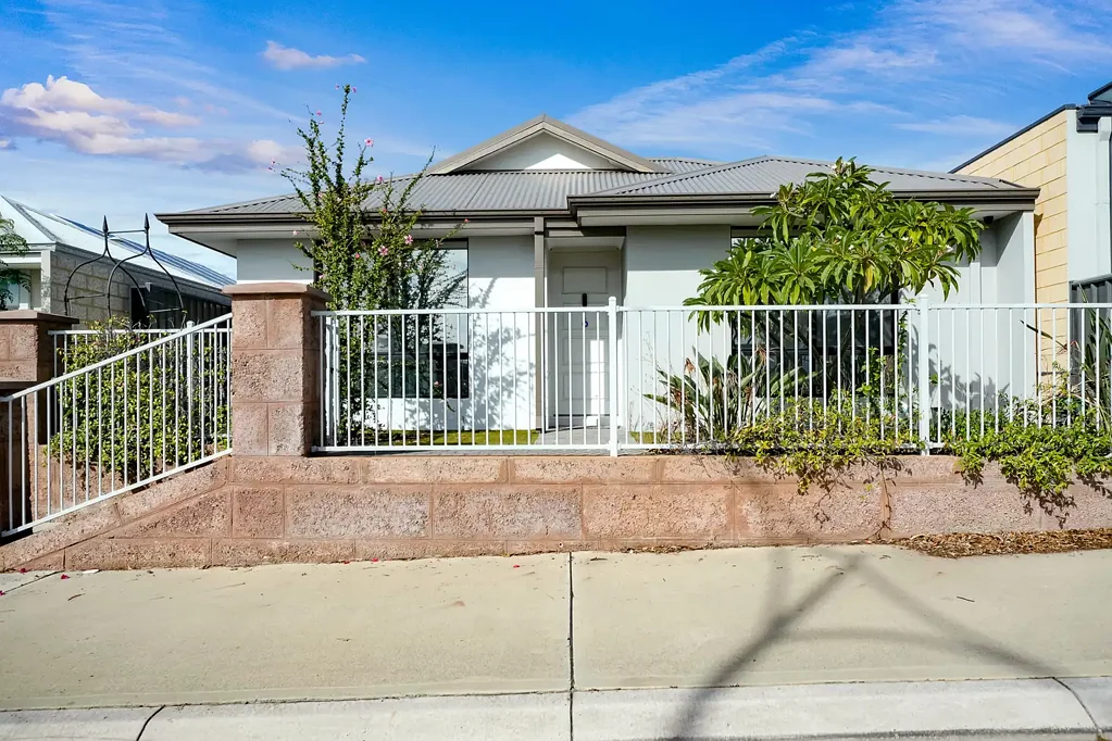 Banksia Grove 3房  Modern Living Meets Everyday Convenience