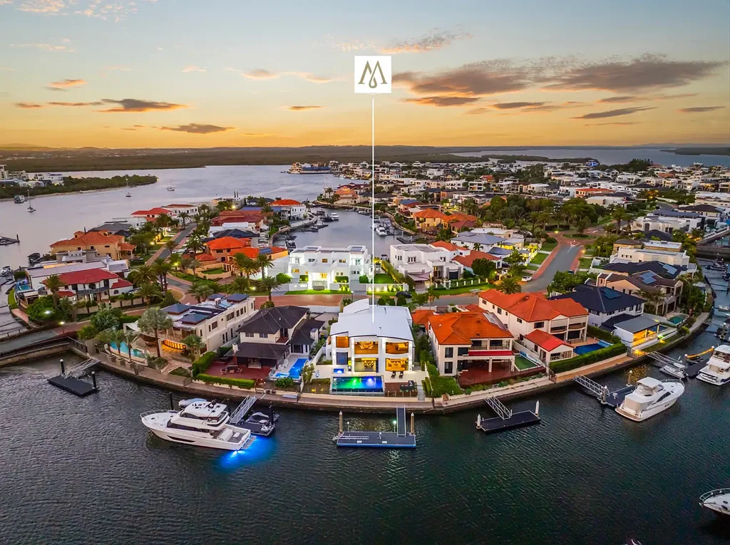 35 The Sovereign Mile, Paradise Point, QLD 4216
