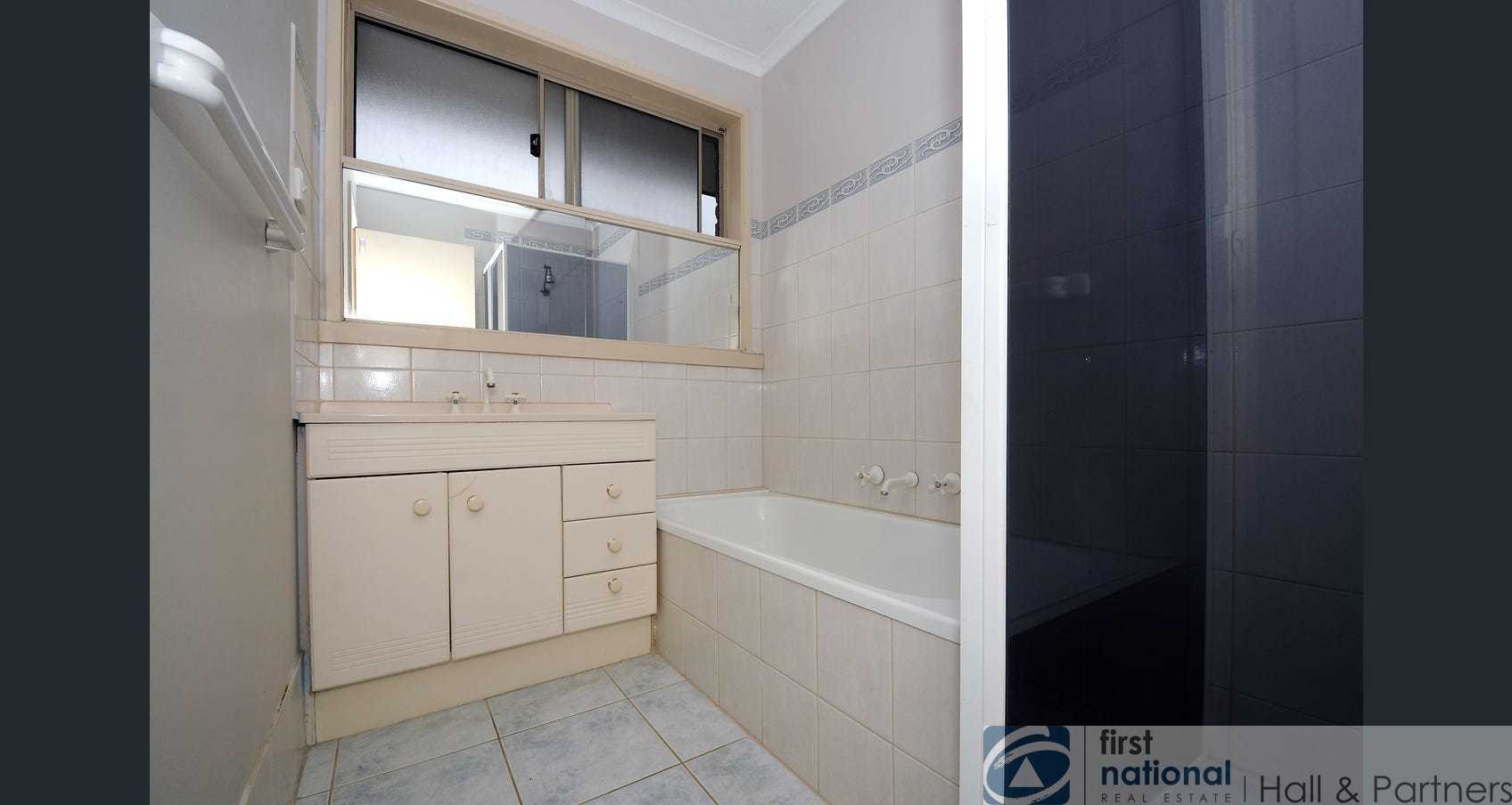 24 JULIUS CR, NOBLE PARK NORTH VIC 3174, 0 غرف, 0 حمامات, House