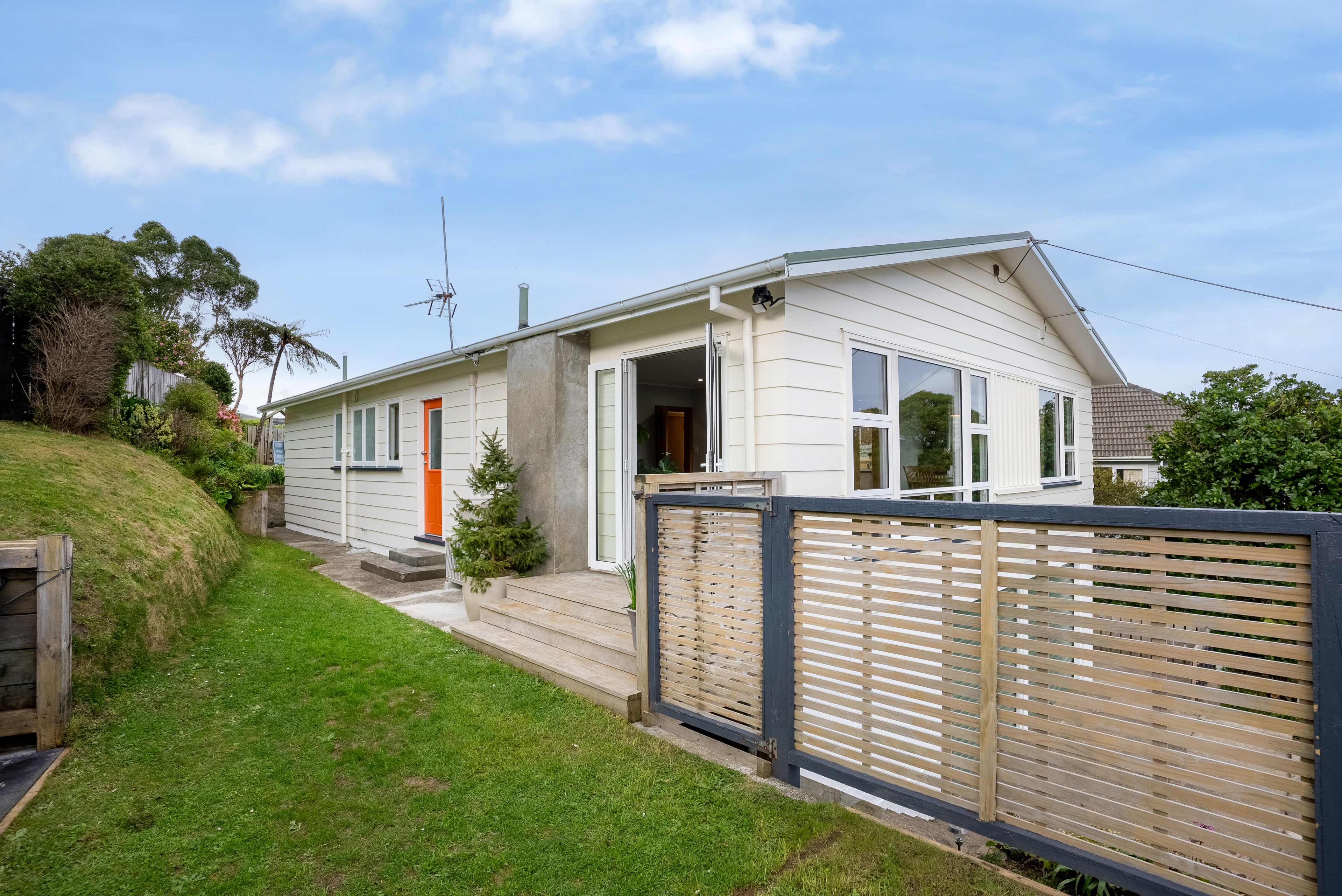 62 Heke Street, Ngaio, Wellington, 3 રૂમ, 0 બાથરૂમ, House