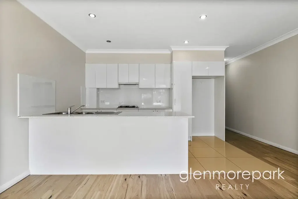 19/1 Glenmore Ridge Drive, Glenmore Park, NSW 2745