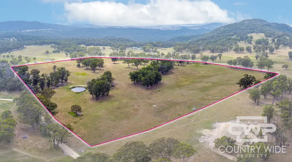 Torrington  Create Your Country Dream on 40 Acres