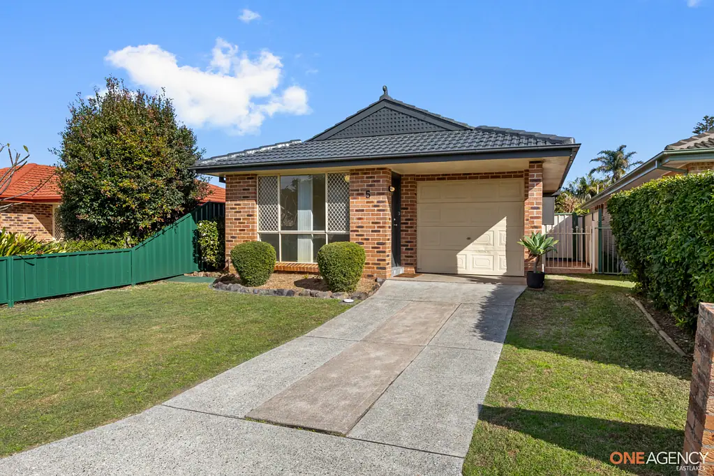5 Anacla Close, Pelican, NSW 2281