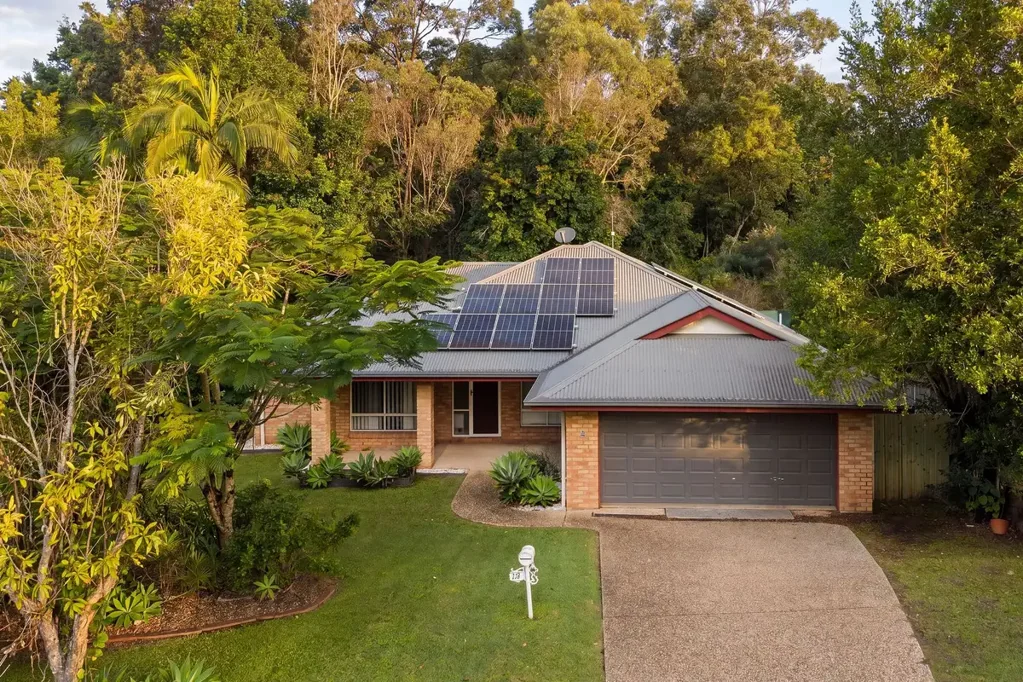 Spacious Family Living in a Peaceful Corner-Block Location