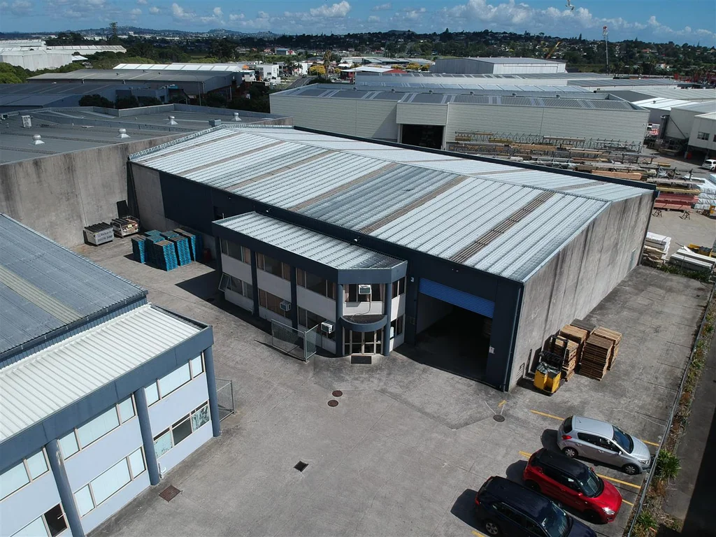East Tamaki 918sqm Warehouse with Container Capability