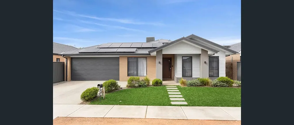 Spacious 4 bedroom Family Home in Lara - Contact Today
