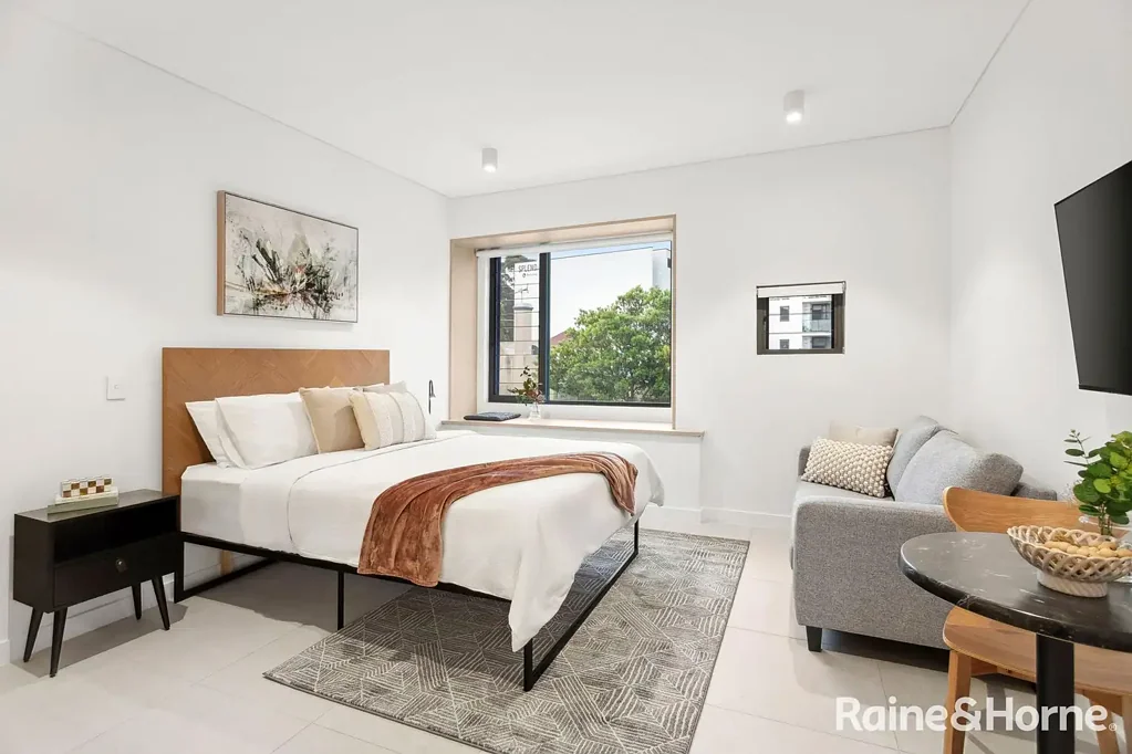 FURNISHED STUDIO APARTMENTS - RENT INCLUDES WATER,GAS,ELECTRICITY AND INTERNET!