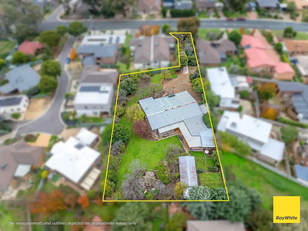 Strathdale 4房  A Rare Blue-Chip Opportunity on 2,161sqm (approx.)