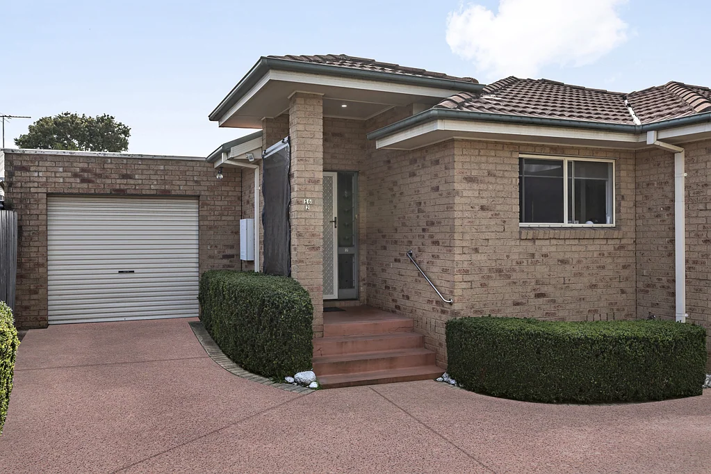 2/16 Cuthbert Road, Reservoir, VIC 3073