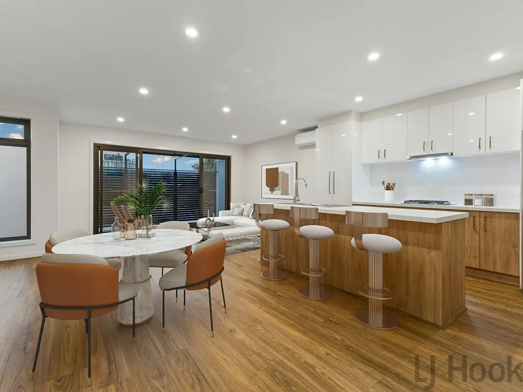 Wantirna South 2房 2间卧室 宽敞开放生活空间 完整厨房 设备齐全 逆循环空调 热水系统 遥控车库 最佳位置 靠近学校 商店 便捷通勤  Brand new, fabulous location & looking for a lucky new owner!