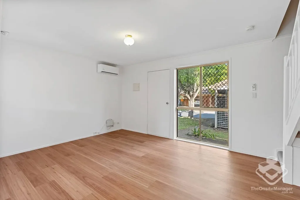 NEW RENOVATED THREE BEDROOMS TOWNHOUSE