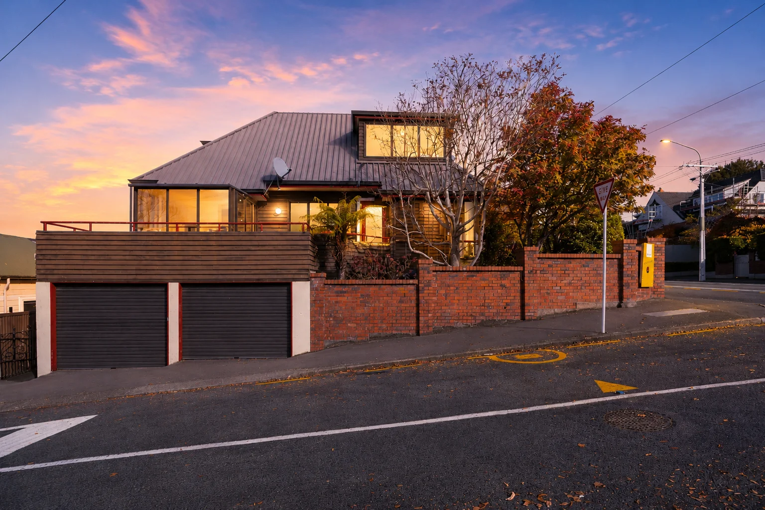 Roslyn 5房  Prestigious Roslyn, Endless Possibilities