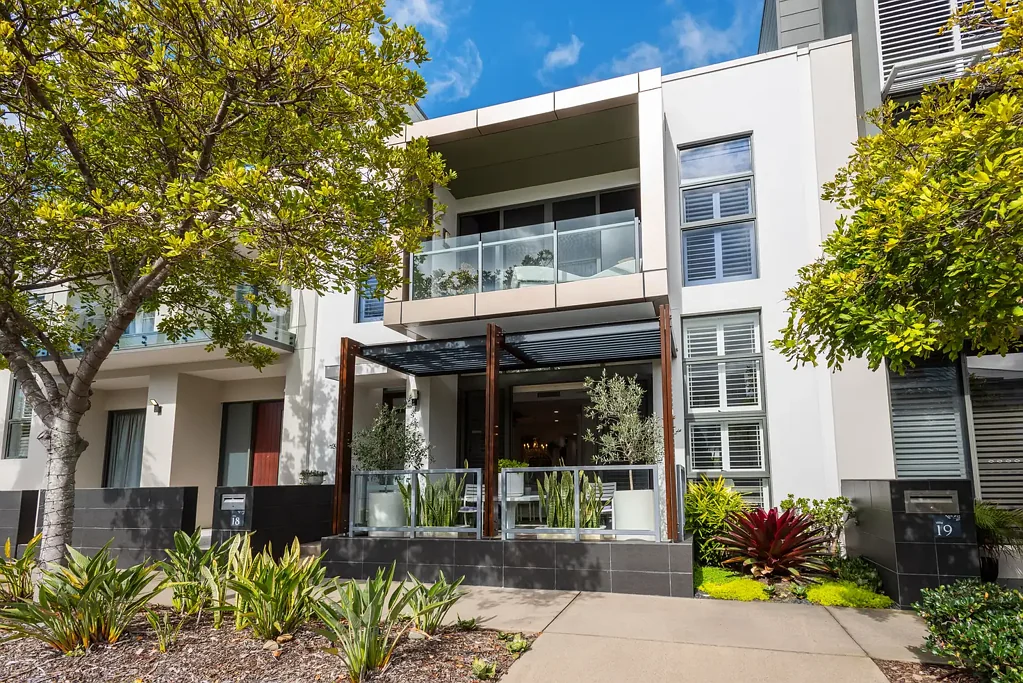 Paradise Point 3 Slaapkamer Luxurious North-Facing Villa with Exceptional Designer Finishes