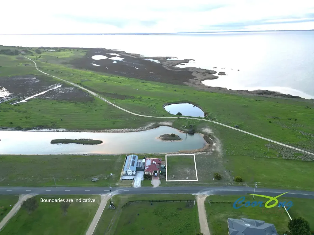 Meningie Waterside living land