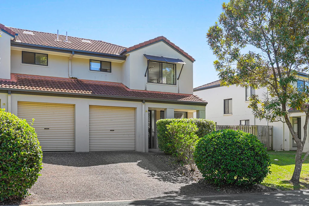 24/13 Hervey Street, Pacific Pines, QLD 4211