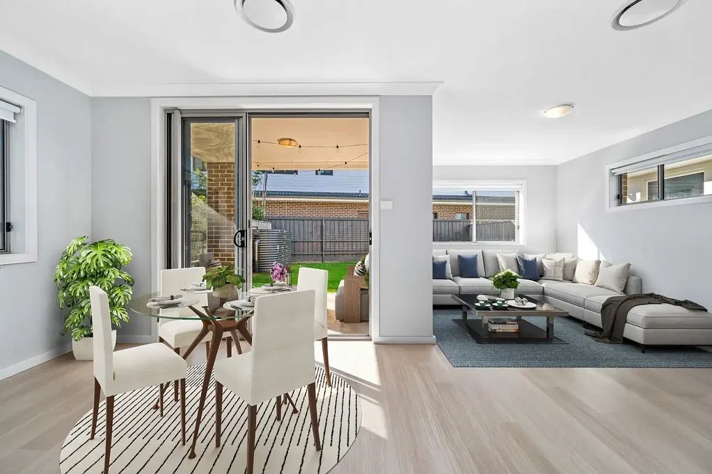 Warriewood 4 Bedroom STUNNING FAMILY ENTERTAINER!!!