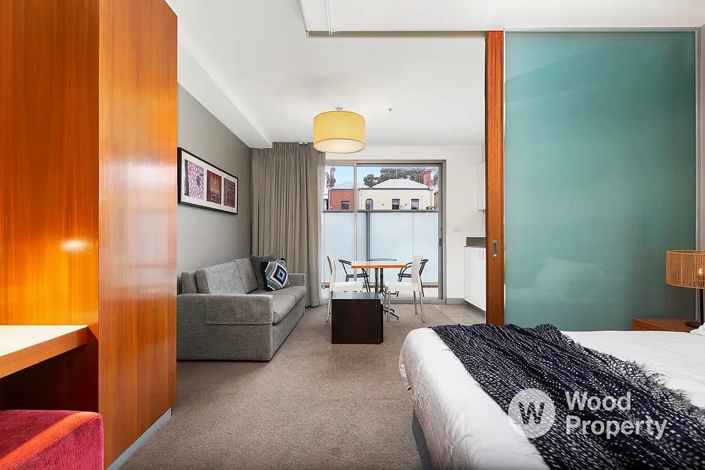 Modern Fully Furnished Studio Living in the Heart of St Kilda
